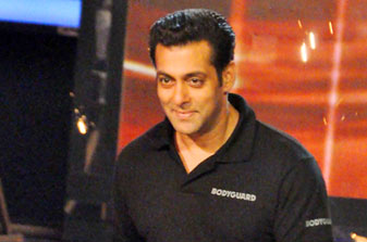 Hurricane delays Salman’s treatment